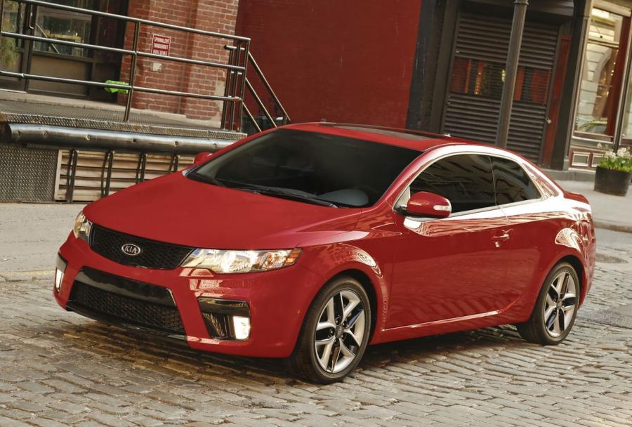  Kia Forte Koup 2009 года  (фото 56 из 169)